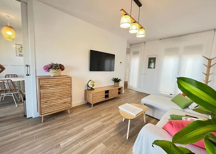 Cariatides Sky 아파트 사모라